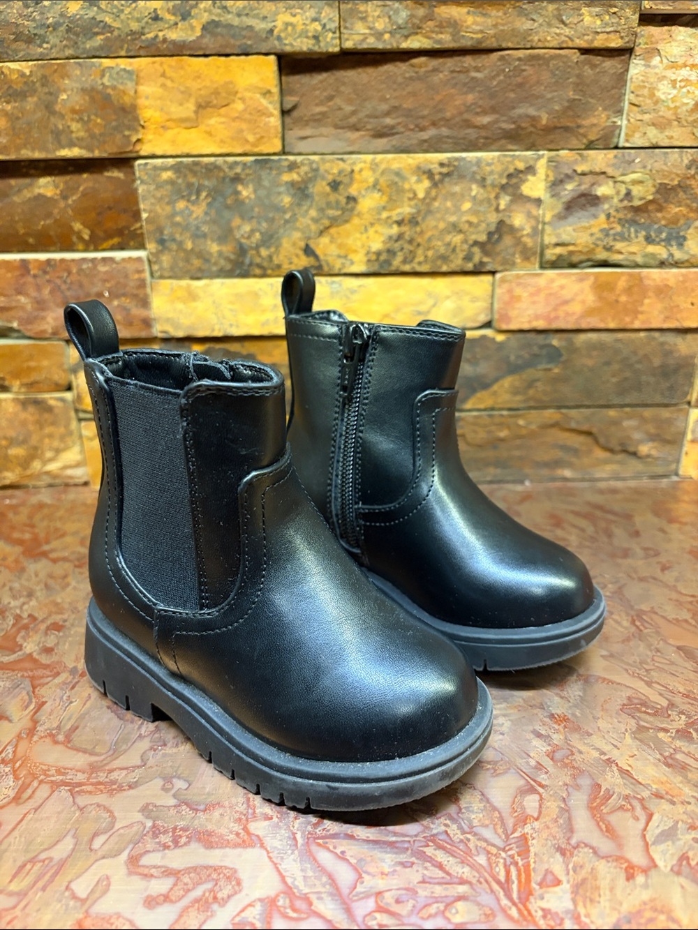 GAP Kids Black Chelsea Boot with Side Zip, Twin Girl